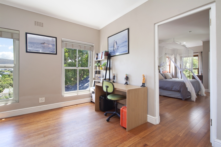 4 Bedroom Property for Sale in Capri Western Cape